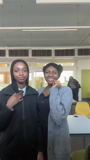 Exploring 90s Fashion Trends