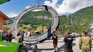 A Team of Stargate Fans Just Raised This Life-Size Replica Gate » GateWorld