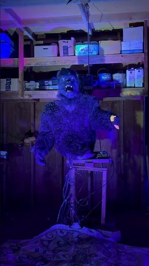 HOMEMADE FNAF ANIMATRONIC #animatronics #monkey ￼ #freddyfazbearspizza #fnaf #rockafireexplosion