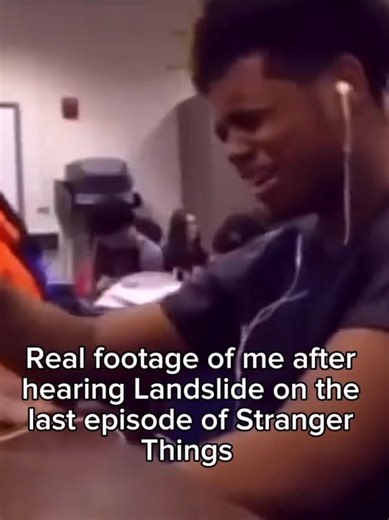 The song choice was criminal 😭😭😭 #strangerthings #landslide #st #fyp #eleven