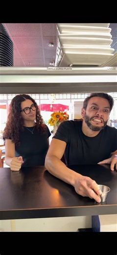 How to Confidently Communicate in a Cafe Setting