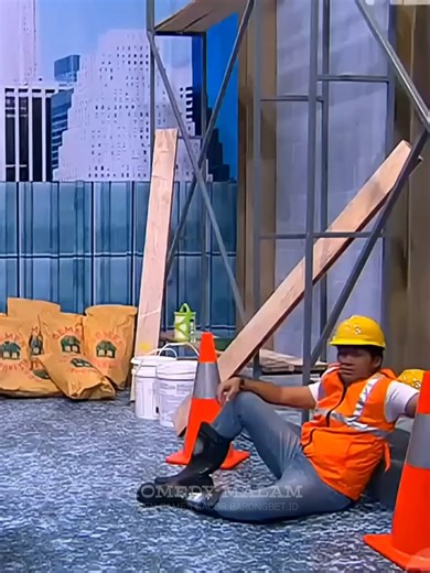 Sule Kesel Sama Andre Kerja Digangguin Terus! #comedynightlive #newcomedynightlive #comedynight #andretaulany #ngakakkocak #vidiolucu #komedi #nunung #lewatberandagak #parto #fypシ゚viral🖤tiktok #sule #fyp #komedilucu