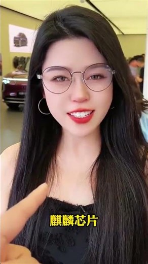 I Put On These Smart Glasses and Suddenly Felt Like a Real-Life Superhero—Real-Time Translation, AR