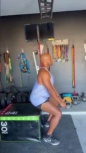 Chair Squat Form Breakdown: The Details That Matter #fitness #tutorial #technique