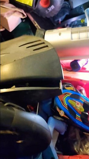 inside a thrustmaster t80 racing wheel