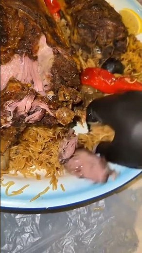 Arabic Food Feast | Traditional Rice & Meat Platter 🍖🍚 | Middle Eastern Cuisine