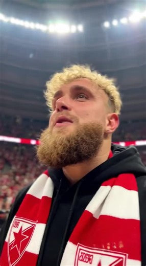 @Jake Paul NA UTAKMICI CRVENE ZVEZDE 😅🏀 . . . #foryoupage #foryou #fyp #viral #basketball . . Follow for more! 🏀