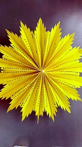 DIY paper snowflake ❄️❄️ #diy #easy #papercraft #flowers #best #sunflower #handmade #snowflakes | Ayesha's Creation
