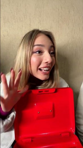 Answer the door and win the new Breakfast Club book!