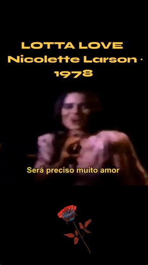Simone Linhares on Instagram: "LOTTA LOVE Canção de Nicolette Larson ‧ 1978"