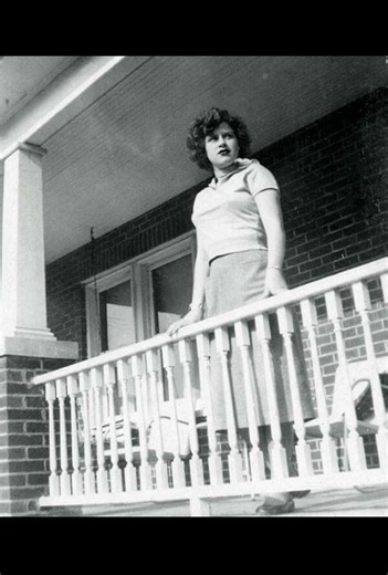 146K views · 7.1K reactions | Patsy Cline - Seven Lonely Days 퐄퐧퐣퐨퐲 퐬퐨퐧퐠 https://bestoldies.70songs.com/patsy-cline-seven-lonely-days | The Vinyl Years | Facebook