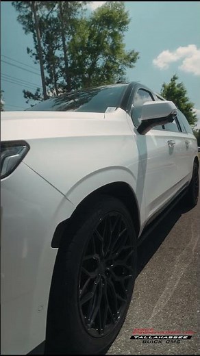 2024 Cadillac Escalade ESV Premium Luxury
