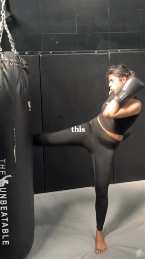 @doravin.payanangal_ on Instagram: "Therapy #doravinpayanangal #creatorjourney #mmatamil #mma #rosemilkakka"