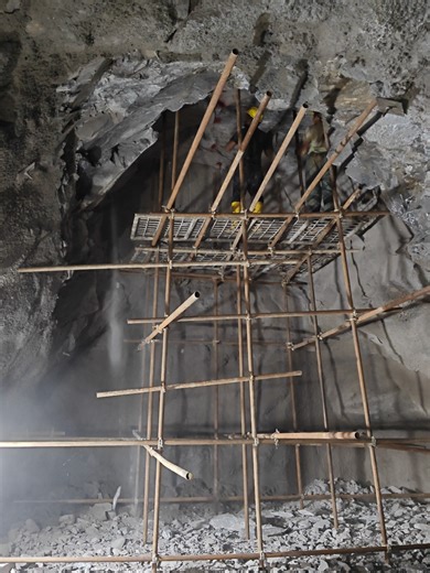 Vertical Shaft Tunnel Scaling Work Explained