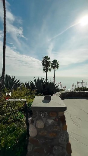 Clear skies and sunshine calls for an afternoon at Las Brisas. Come for Happy Hour and then stay for dinner, all while enjoying cliffside ocean views with a margarita in hand. #LasBrisas | Las Brisas Restaurant