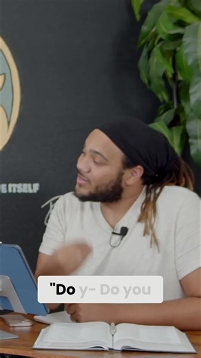 Do you know who I am? This guy wasn't impressed. He thought I was trying to scam him, and I just wanted to pay! #viral #storytime #misunderstanding #awkward #payday