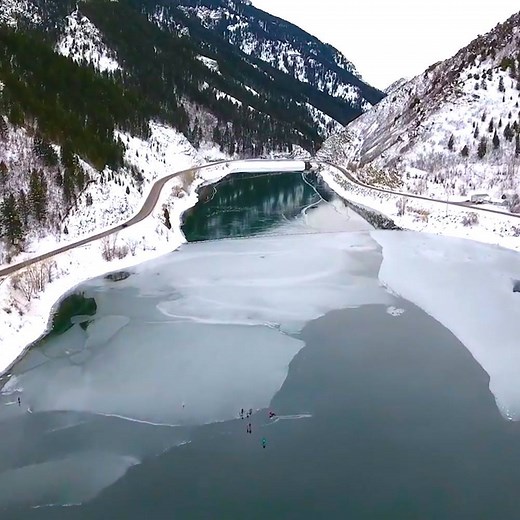 This reservoir in Utah has completely frozen over ❄️ | UNILAD Adventure