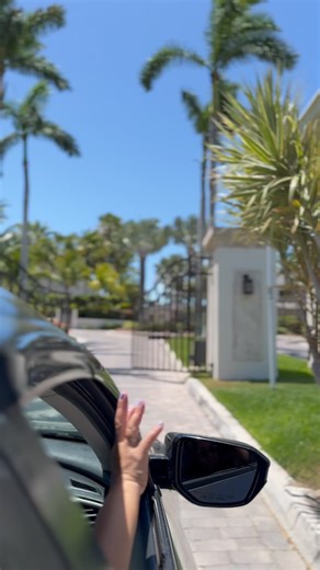 Arriving in Exuma, Bahamas means stepping into a real life postcard—especially when checking into paradise at Grand Isle Resort With our latest promotions, longer stays are even more tempting. www.grandisleresort.com/offers.htm���Our guests are embracing the chance to unwind in one of the most unique resorts—and destinations—in the world while enjoying our offerings. #GrandIsleResort #ExumaBahamas #TropicalEscape #LuxuryTravel | Grand Isle Resort & Residences