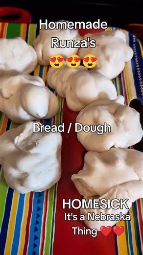 Delicious Homemade Runza Recipe for Nebraska Lovers