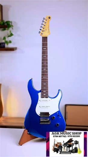 Mastering Electric Guitar Solos: Tips and Techniques