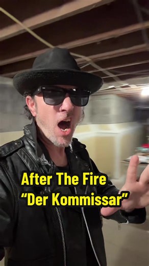 Celebrating New Year with 80's Music Vibes