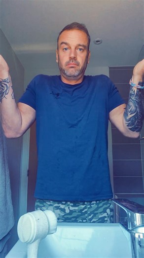 55K views · 2.4K reactions | Not to mention the fake tan and fake lashes 浪 | Jedd Bown | Facebook