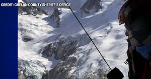 Climber rescued on Mount Baker after falling