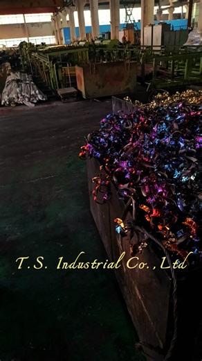 Cold Drawing Scrap from Tube Manufacturing During cold drawing production, scrap materials are generated as part of dimensional correction and quality control. Every step helps ensure final tubes meet strict tolerance and performance requirements. All scrap materials are properly collected and recycled. ✔ Precision manufacturing ✔ Strict quality control ✔ Responsible material management 💬 Contact us for tube specifications and production details. #ColdDrawing #TubeManufacturing #ProductionProce