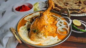 Restaurant Style BUTTER CHICKEN Recipe | Kitchen Flames