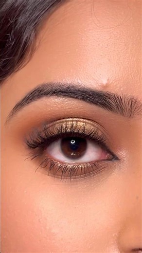 Easy Glam Eye Makeup Tutorial ✨ Quick Soft Glam Look for Beginners | 3-Minute Glam!