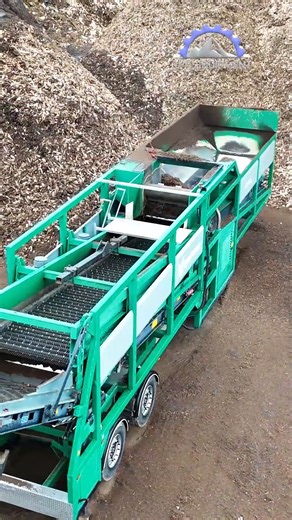 RPG Equipment on Instagram: "Komptech Multistar XXL2 – Massive Throughput, Precision Screening Power Meet the Komptech Multistar XXL2, a high-capacity star screen designed for serious production. Engineered for two-fraction screening of compost, biomass, bark, and waste wood, the XXL2 delivers up to 500 m³/h of throughput with unmatched efficiency. ⚙️ Key Highlights: All-electric drive system for quiet, low-cost operation Up to 500 m³/h performance Fast, tool-free screen deck change Adjustable s