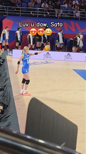 Yoshino Sato serving! 🤩🏐🇯🇵😍 #japan #volleyball #vnl #sports #shorts #foryou #fyp
