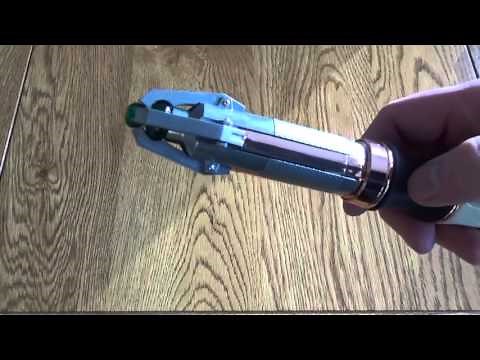 Doctor Who 12th Doctor Sonic Screwdriver Universal Remote Review