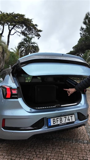 145K views · 449 reactions | Trunk / boot features of the Zeekr 001. The Zeekr 001 is a full-size electric shooting brake, size-wise fighting against the Tesla Model S, Mercedes EQE, BMW i5 Touring and Audi A6 Avant e-tron. Pricewise however, it stays at 55.000 Euros entry or 70.000 Euros full spec while offering a 100 kWh gross battery, competing in price with the VW ID7. #Zeekr #Zeekr001 #electricvehicle #electricvehicles #cartechnology #cartech | Autogefühl | Facebook