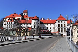 Füssen Travel Guide - Expert Picks for your Vacation