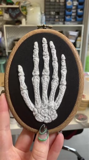 icord is so fun! #embroideryart #embroidery #icord #handembroidery #embroideryartist