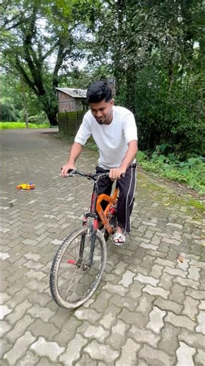 Toy Bike 🆚 Mountain Sycle 🚴‍♂️ Real off Road testing 😱🔥 #shorts #shortsfeed #rcbike #sycle