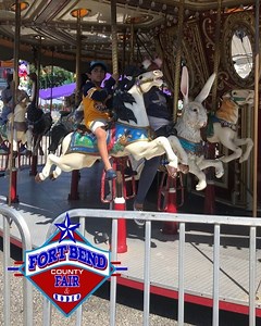 3 comments | Opening day! #Fbcfair #fbcf #fortbendcountyfair #fairtime #fairdays #homegrownfair #fairszn | Fort Bend County Fair | Facebook