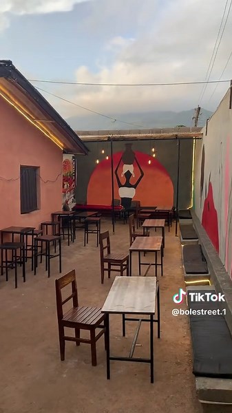 Discover Belo Street's Best Fast Food