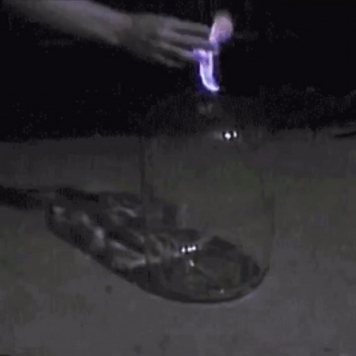 40K views · 269 reactions | Waaaoooosh!   A jar was coated with...