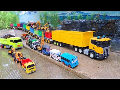 Long Tronton Trucks Unloading Fire Trucks, Cranes, Dump Trucks, Concrete Mixer Trucks