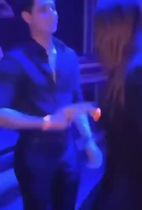 *Shiza crying* Meanwhile Fiza and Faraz in their room (reference in comments) | Humor Meets Zerry