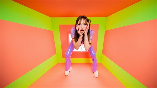 How To Pose and Direct a Photoshoot To Draw Out Emotion