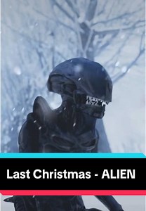 Alien canta 'Last Christmas' de George Michael