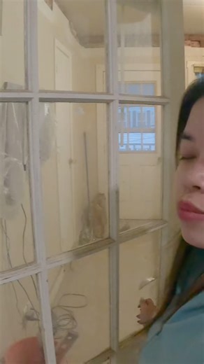 Finishing up Sheetrock ceiling