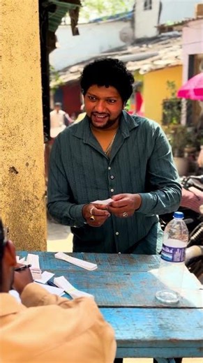 पुढच्या वेळी थांबवून ठेवा😂