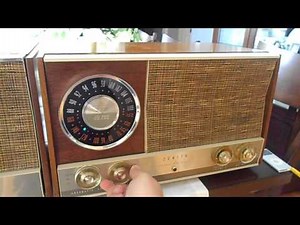 1963 Zenith MJ1035 (Near Mint, Restored electronics!)