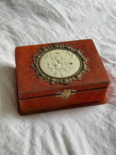Antique Victorian Velvet and Satin Sewing Box - Etsy