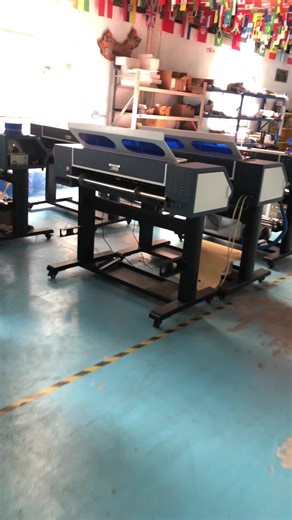 #lasercutting #laserengraving #HTV #htvvinyl #cuttingdege CUTTING Plotter