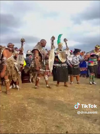 Gogo Maweni Wedding Ceremony - Traditional Zulu Bride